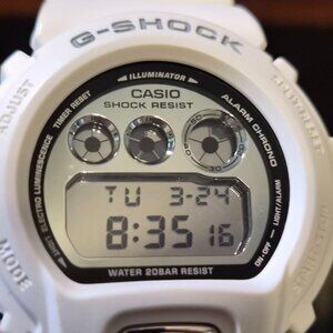 Casio G Shock Matte White NWOT condition digital